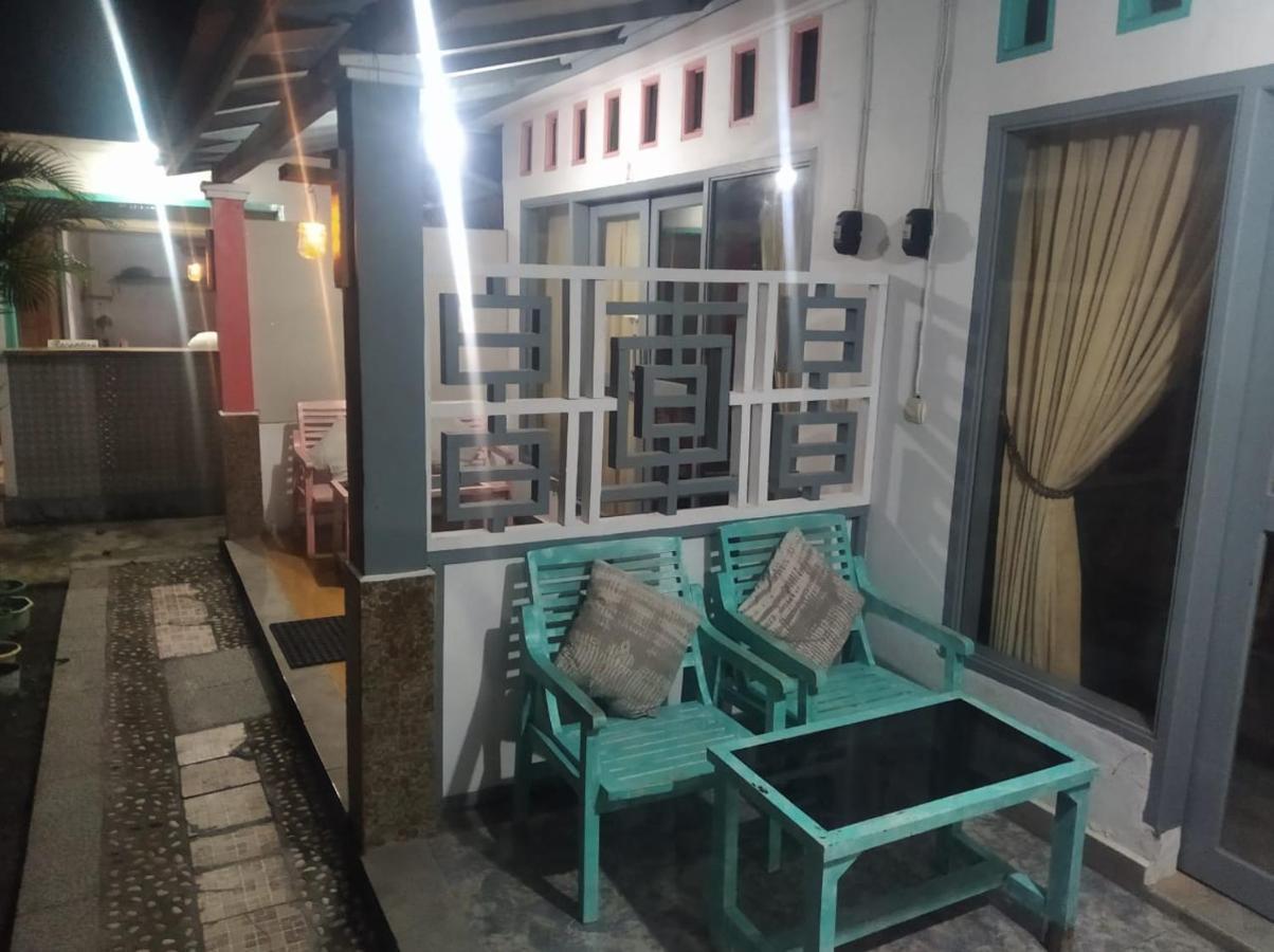 Pitara homestay Gili Trawangan Luaran gambar